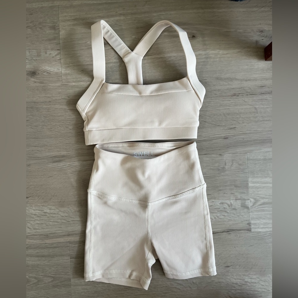 Swell workout set